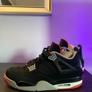 Air Jordan 4 Retro